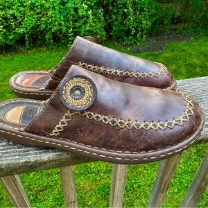 Women’s Brown, Handcrafted Leather, Born Bohemian Slip-On Mule. Size 8